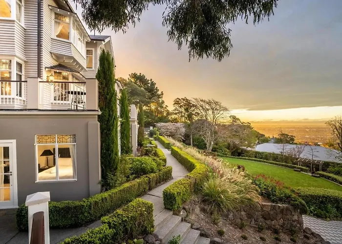 Hackthorne Gardens Luxury Accommodation