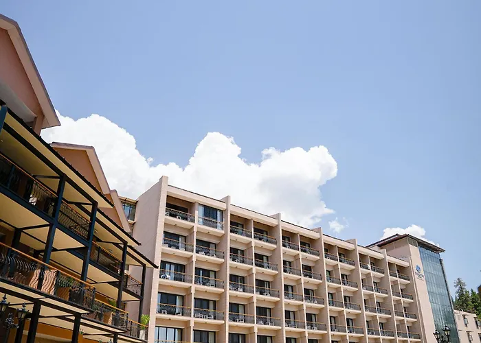 Doubletree By Hilton Nathiagali