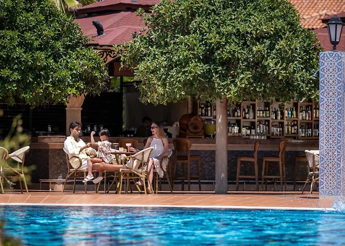 Hotel Ali Bey Club & Park à Kizilagac 