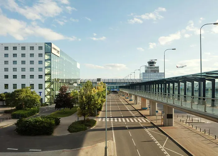 Courtyard By Marriott Prague Airport