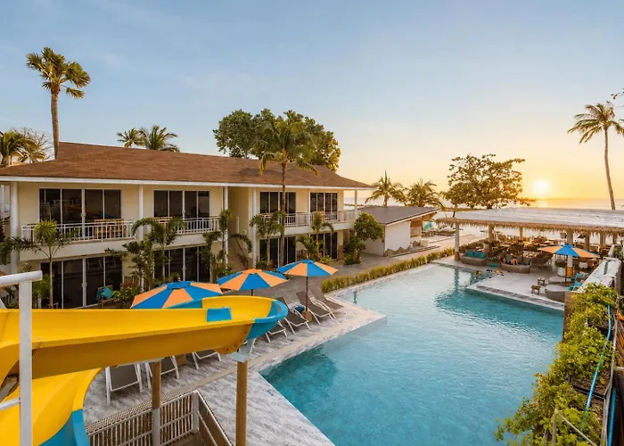 Arkbar Beach Club & Resort