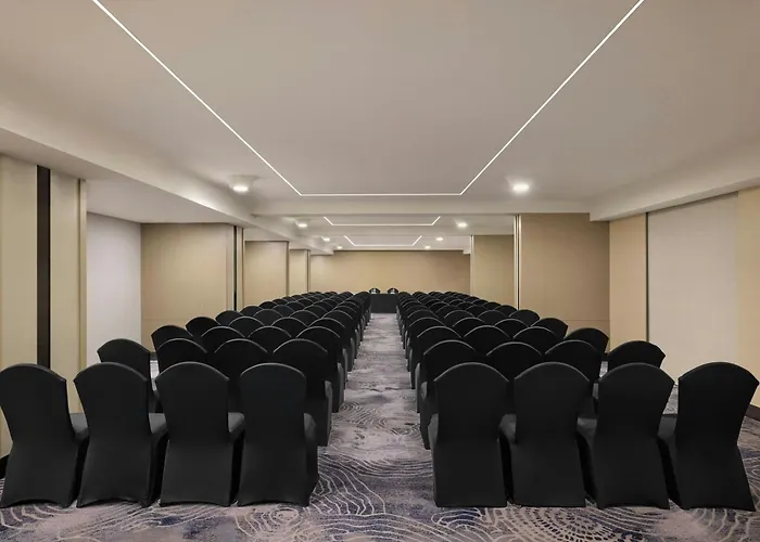 Courtyard By Marriott Hyderabad