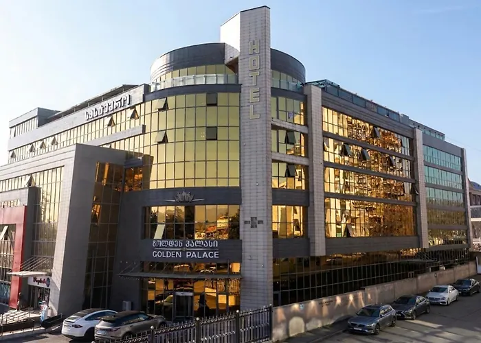 Golden Palace Hotel
