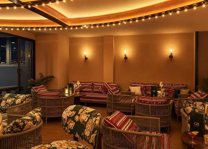 G8 Center Hotel Pasteur