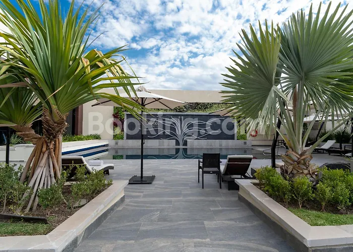 HS HOTSSON Hotel Irapuato