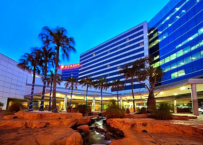 Stamford Plaza Airport & Conference Centre