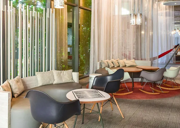 Ibis Casa Voyageurs