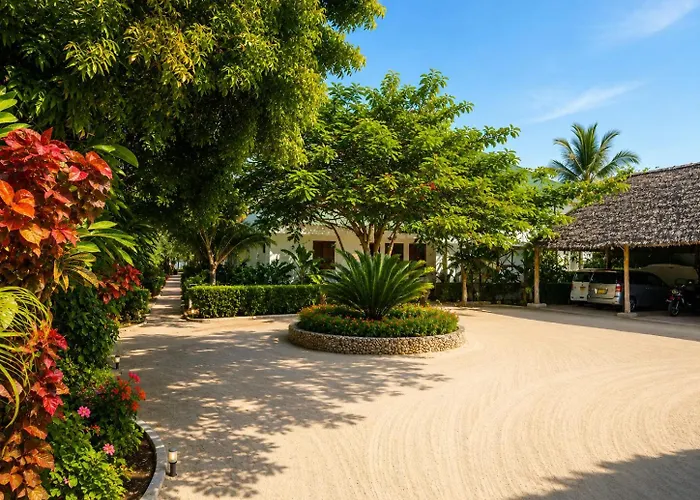 Tiki Beach Club & Resort (Adults Only)