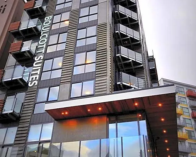Boulcott Suites