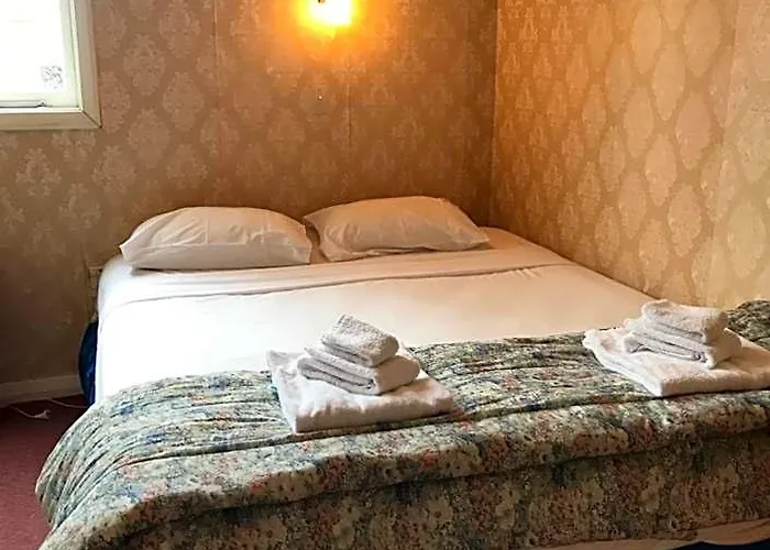 Criterion Club Hotel