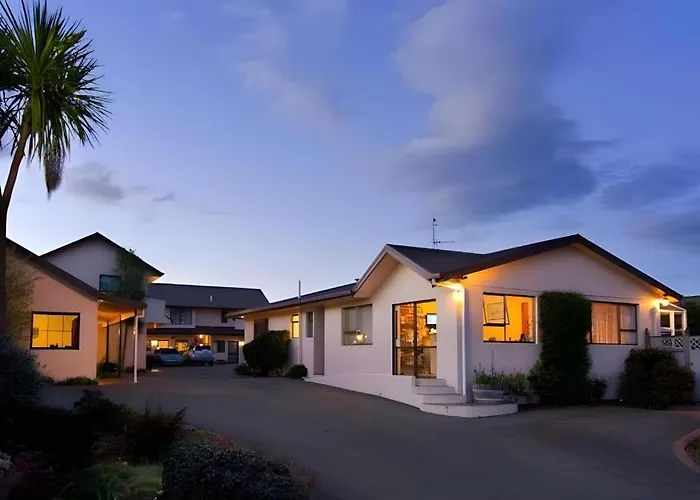 Arrow Apartments