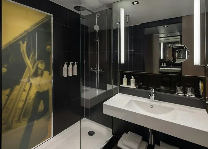 Le Meridien Paris Arc De Triomphe