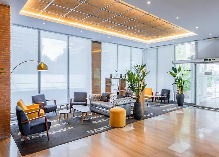 Hotel Madrid Chamartin, Affiliated By Melia