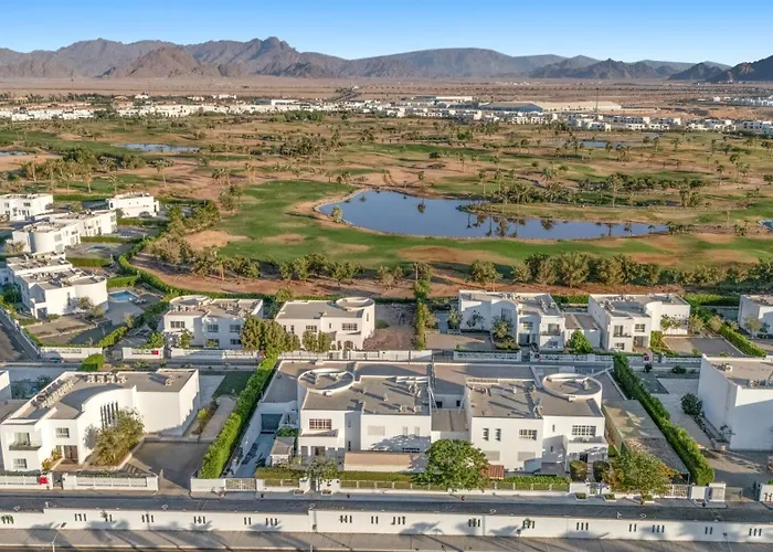 Pickalbatros Golf Beach