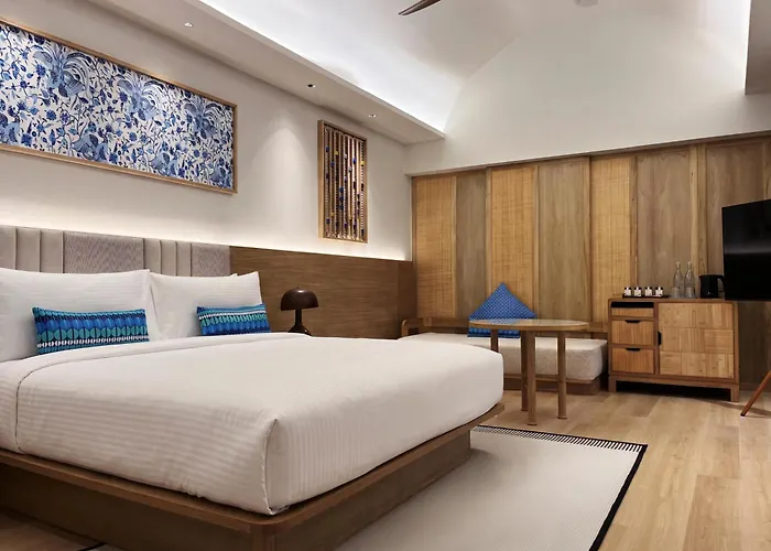 Outrigger Phi Phi Island Resort