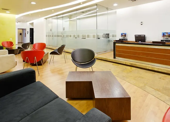 Hotel Holiday Inn Express & Suites Medellin By Ihg