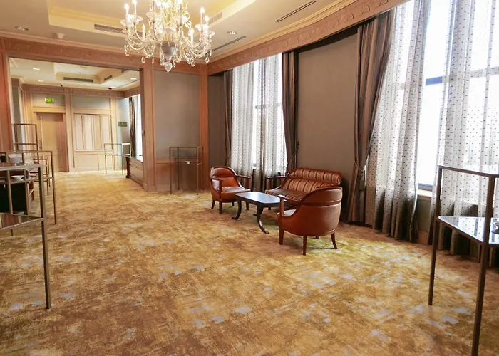 Intercontinental By Ihg