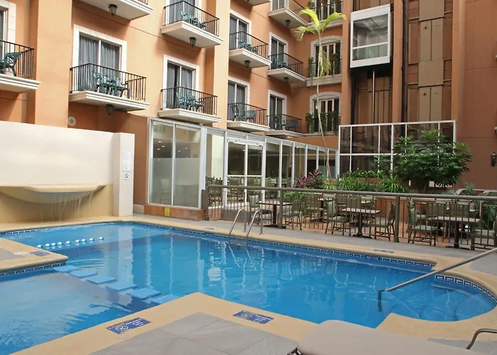 Holiday Inn Express - Monterrey - Tecnologico By Ihg