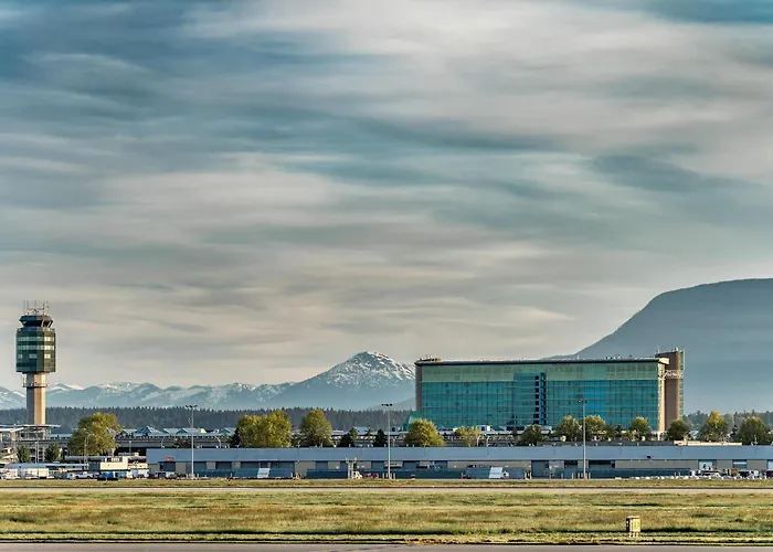 Fairmont Vancouver Airport In-Terminal