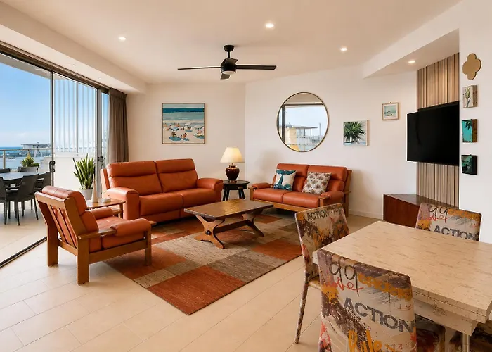Space Holiday Apartments