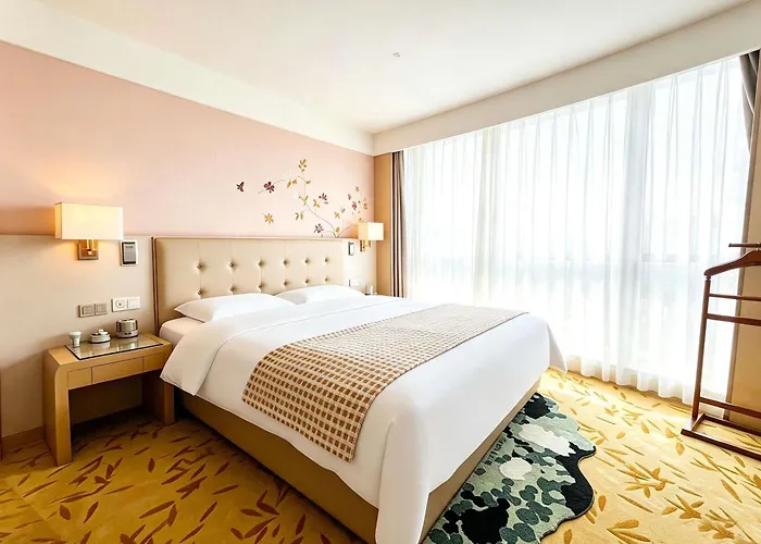 Pullman Linyi Lushang