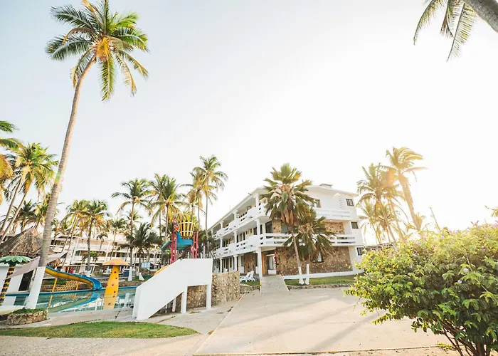 Mar Paraiso Queen