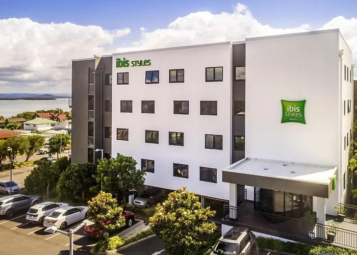 Ibis Styles The Entrance