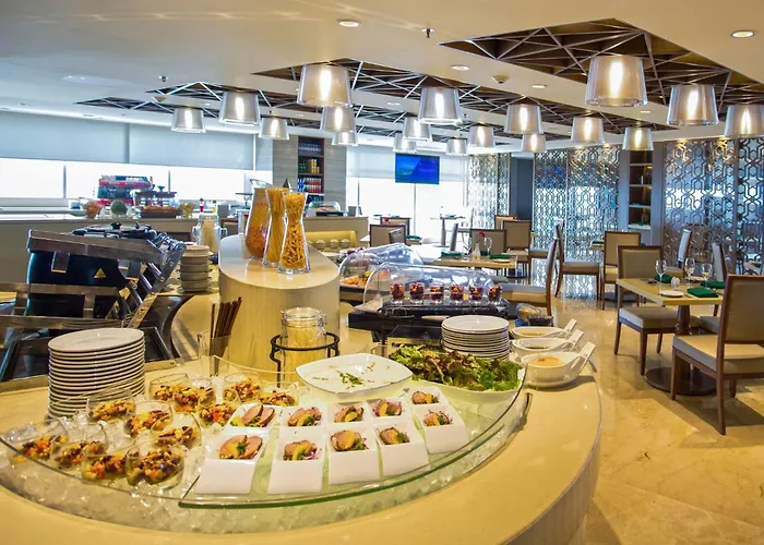 Crowne Plaza Gulshan By Ihg