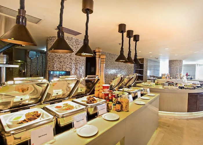 Crowne Plaza Gulshan By Ihg