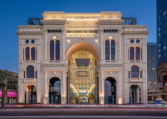 The Hotel Galleria Jeddah, Curio Collection By Hilton