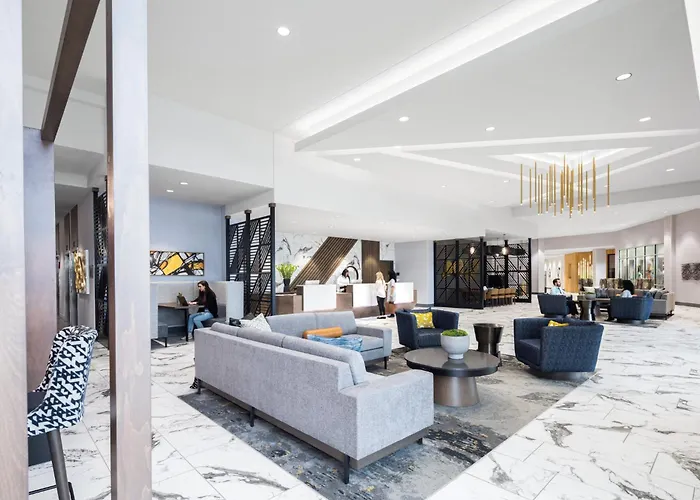 Crowne Plaza - By Ihg