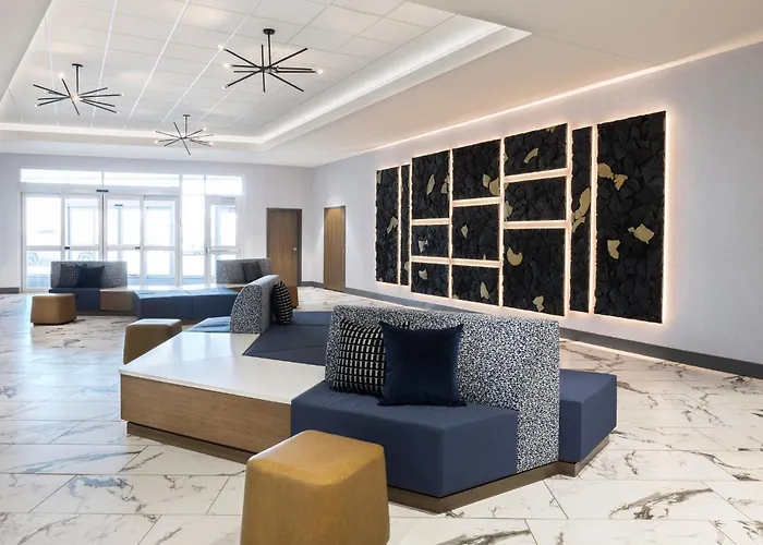 Crowne Plaza - By Ihg