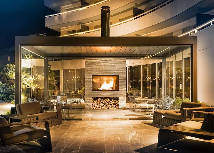 7132 Hotel Vals