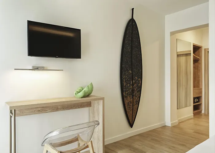 Nlh Mati Seafront - Neighborhood Lifestyle Hotels