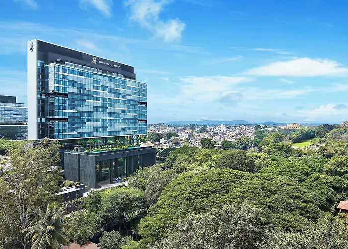 Ritz-Carlton, Pune