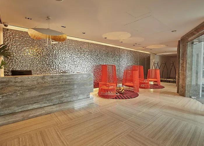 Novotel Suites Manila At Acqua