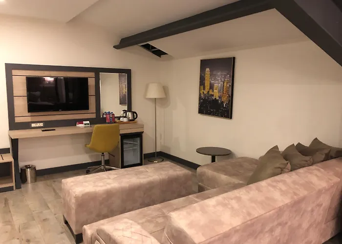 Ramada Encore By Wyndham Istanbul Basin Express