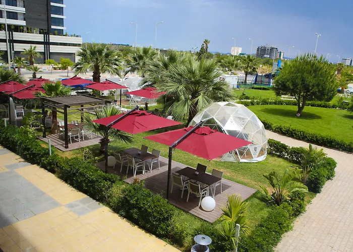 Adam Hotel Suites