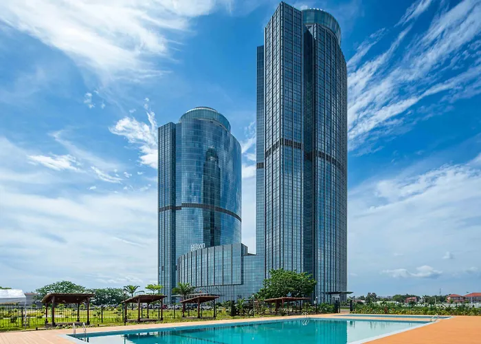Hilton Les Tours Jumelles & Residences