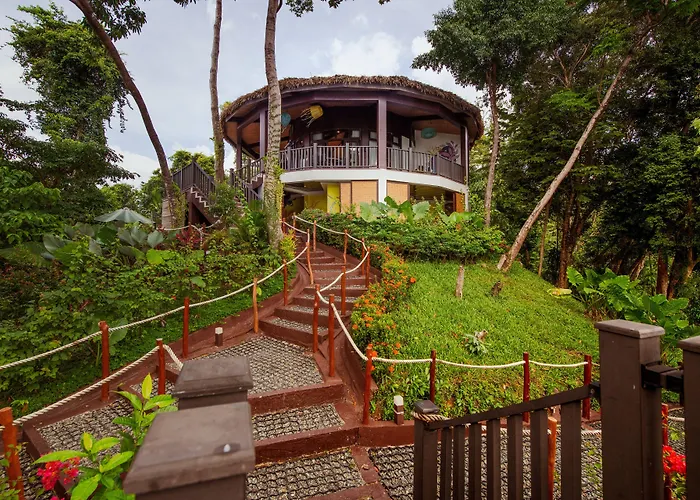 Lihim Resorts
