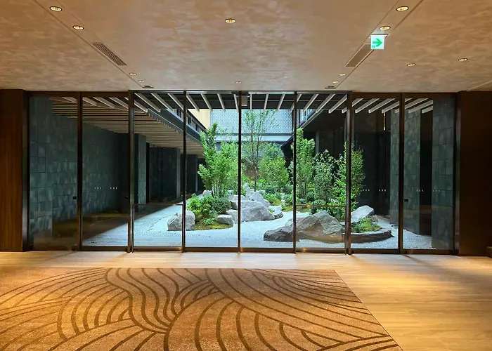 Dusit Thani