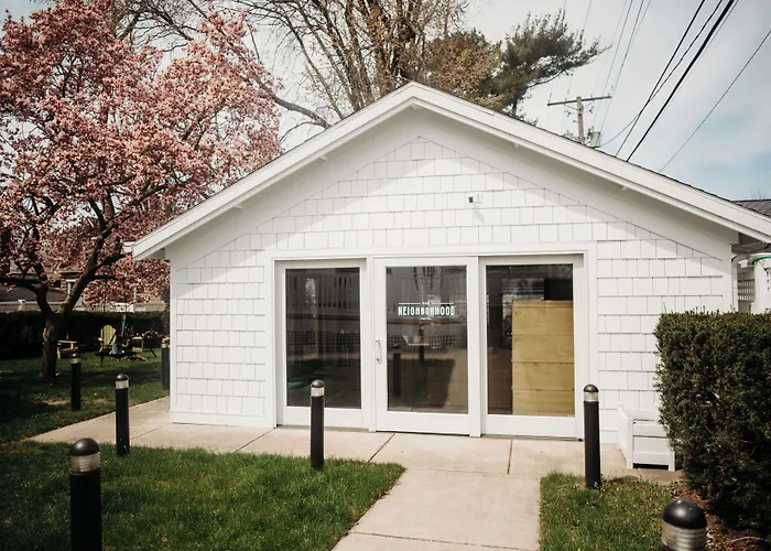Neighborhood New Buffalo