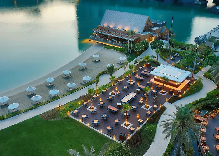 Beach Rotana Residences
