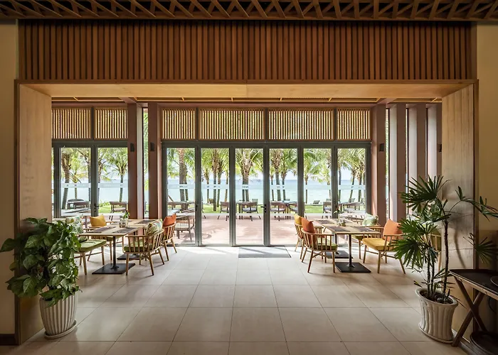 Dusit Princess Moonrise Beach