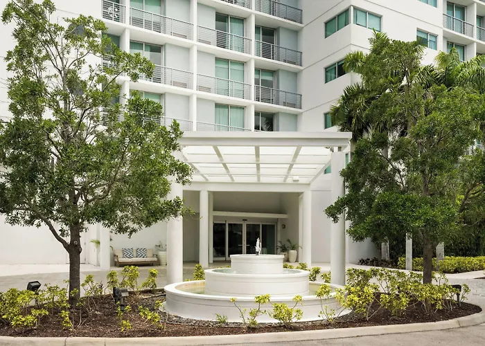 Maritime Hotel Fort Lauderdale Airport & Cruiseport