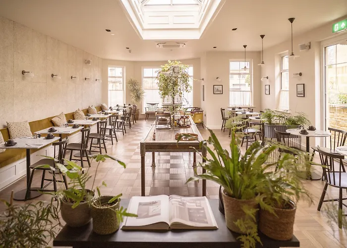 Leighton House - Boutique Guesthouse