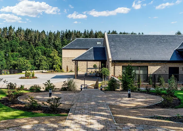 Crossbasket Castle, Hotel & Restaurant