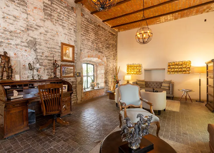 Hotel Hacienda San Cristobal Leon