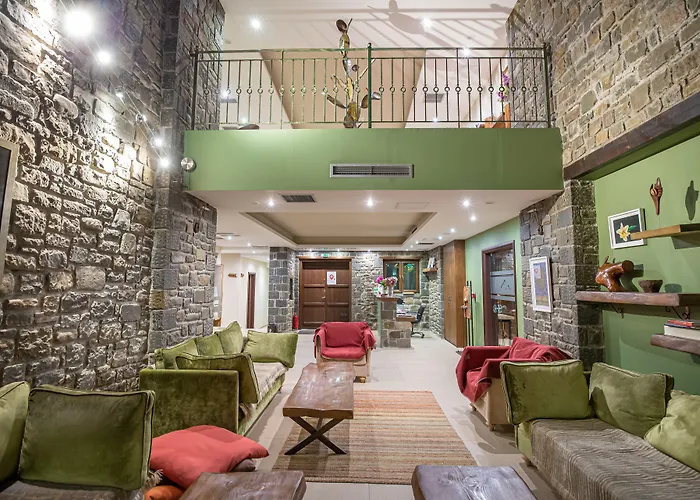 Anavasi Mountain Resort