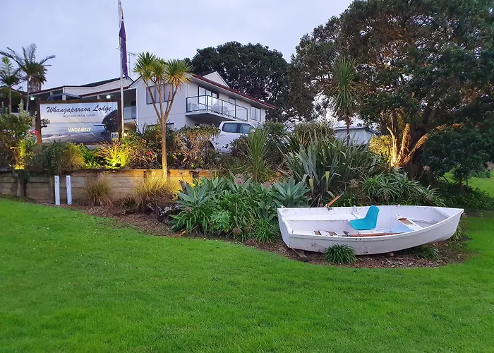 Whangaparaoa Lodge